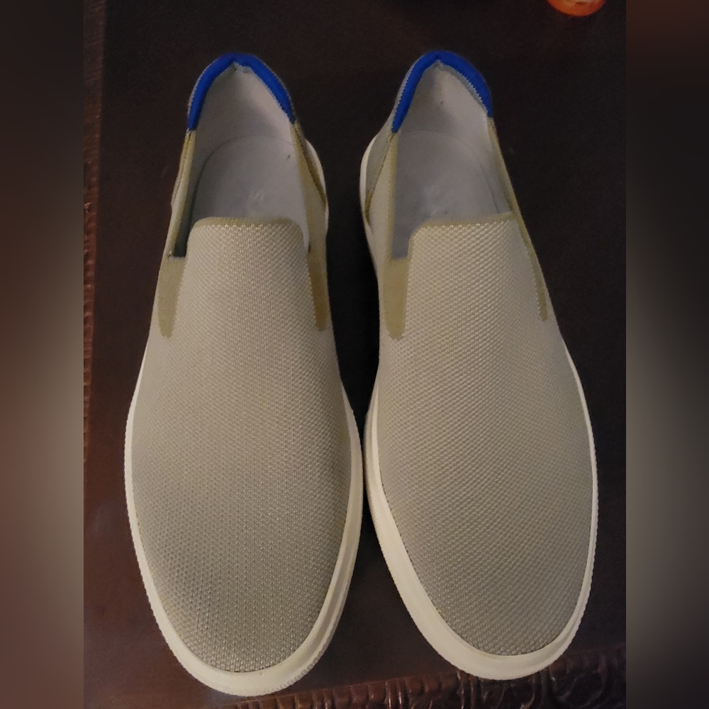 Rothys City Slip On Tennis Shoes Sneakers Size 9